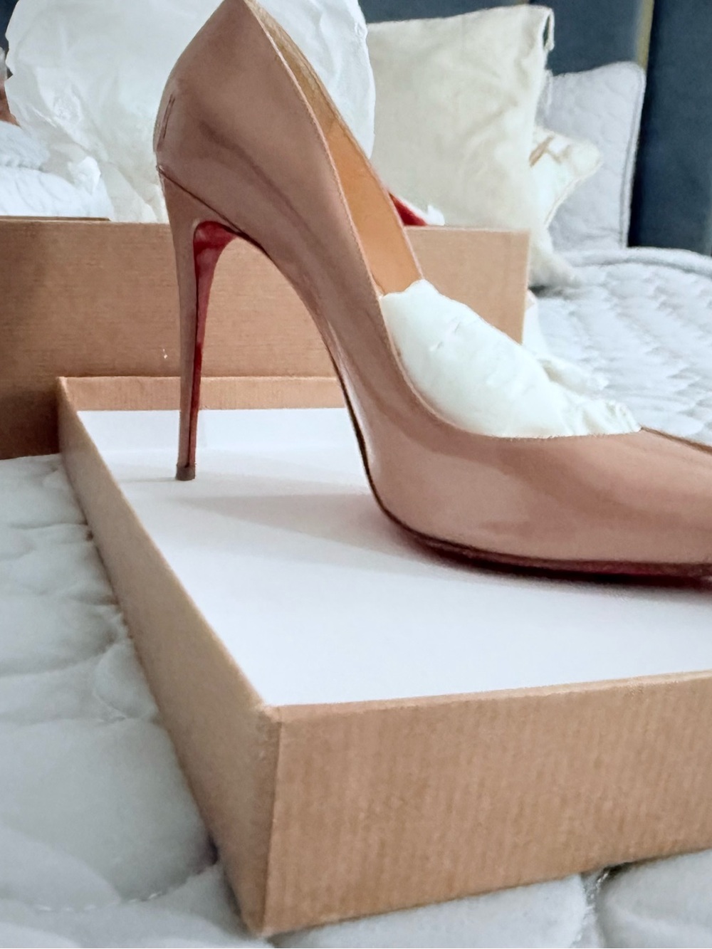Christian Louboutin Pigalle Follies 100 Nude Patent Pumps – Size 38.5